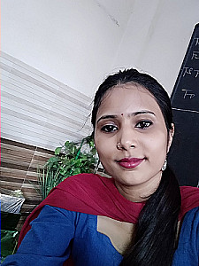 Profile photo for Divya Chaudhary