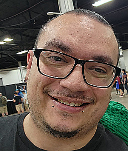 Profile photo for Lu Reyes