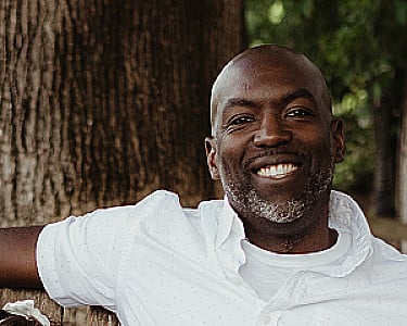 Profile photo for Arturo Holmes II