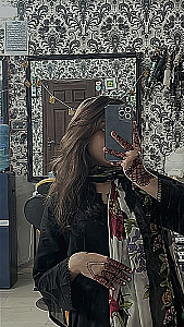 Profile photo for Minahil Salman