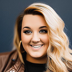 Profile photo for Cally Kay