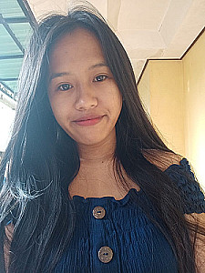 Profile photo for Rini rin