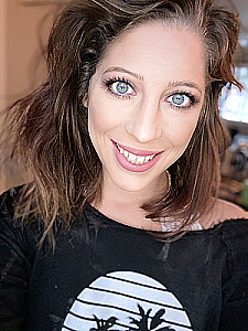 Profile photo for Samantha Porter