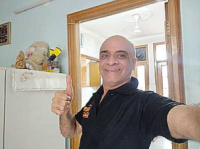 Profile photo for Deepak Parti