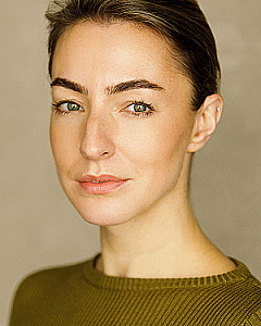 Profile photo for Miriam Elwell-Sutton