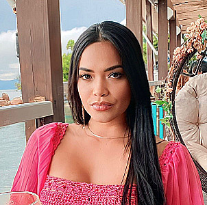 Profile photo for Taciana Façanha