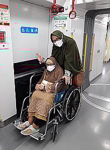 Profile photo for Lathifa Makmurrina