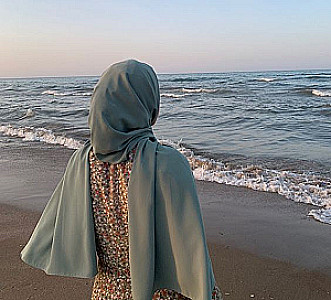 Profile photo for Sarah B