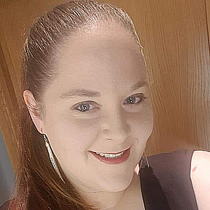 Profile photo for Laurie Curtis
