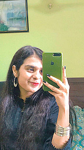 Profile photo for Esha Mustafa