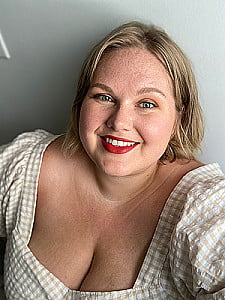 Profile photo for Nicole Homuth