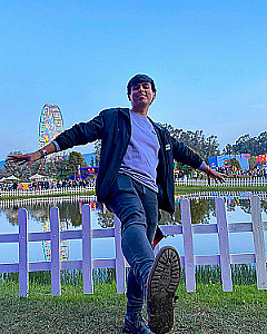 Profile photo for Santiago Villamizar