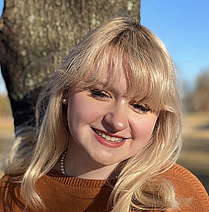 Profile photo for Bay Doxey