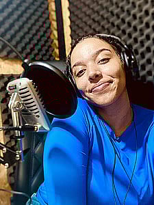 Profile photo for Debora Cristina Costa Daniel dos Santos