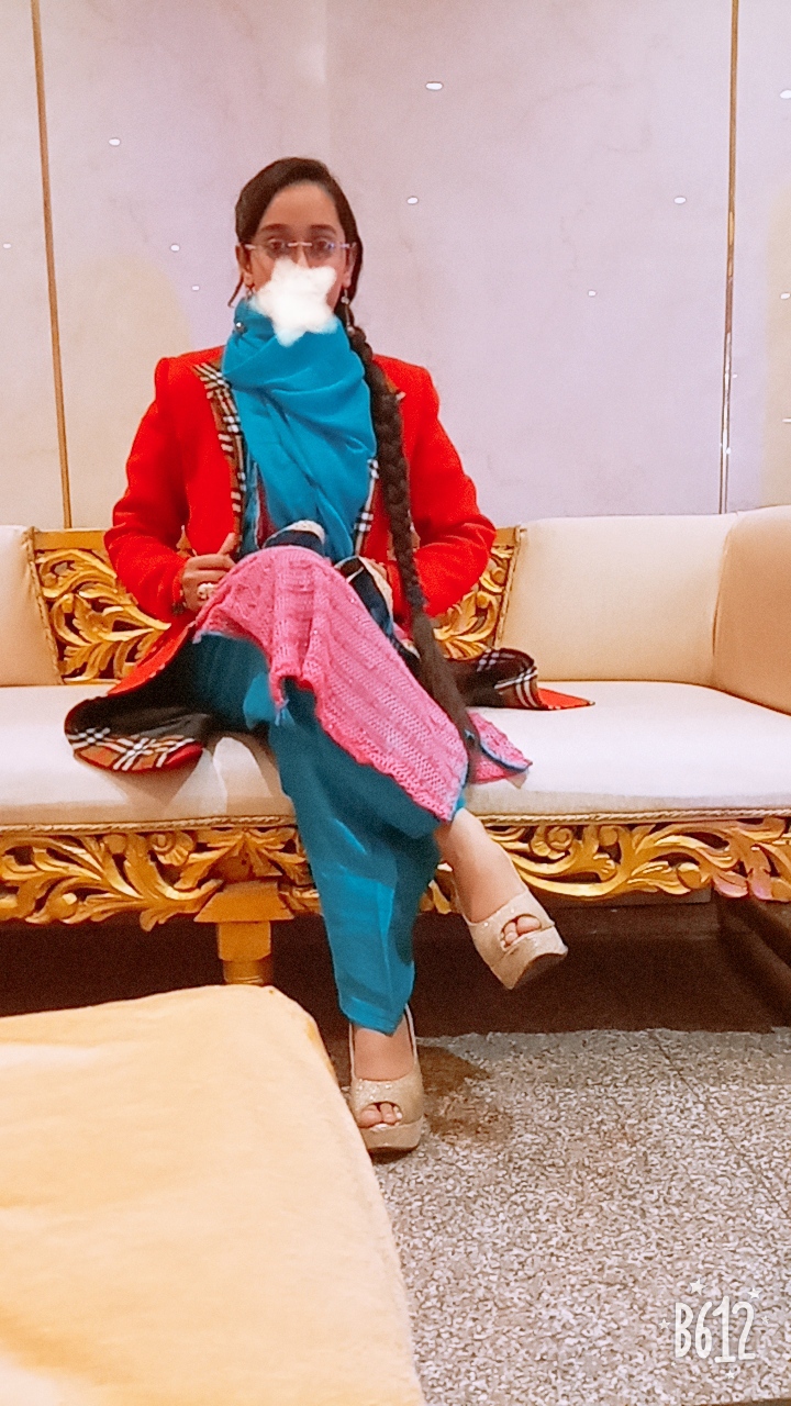 Profile photo for Sana Shamsi