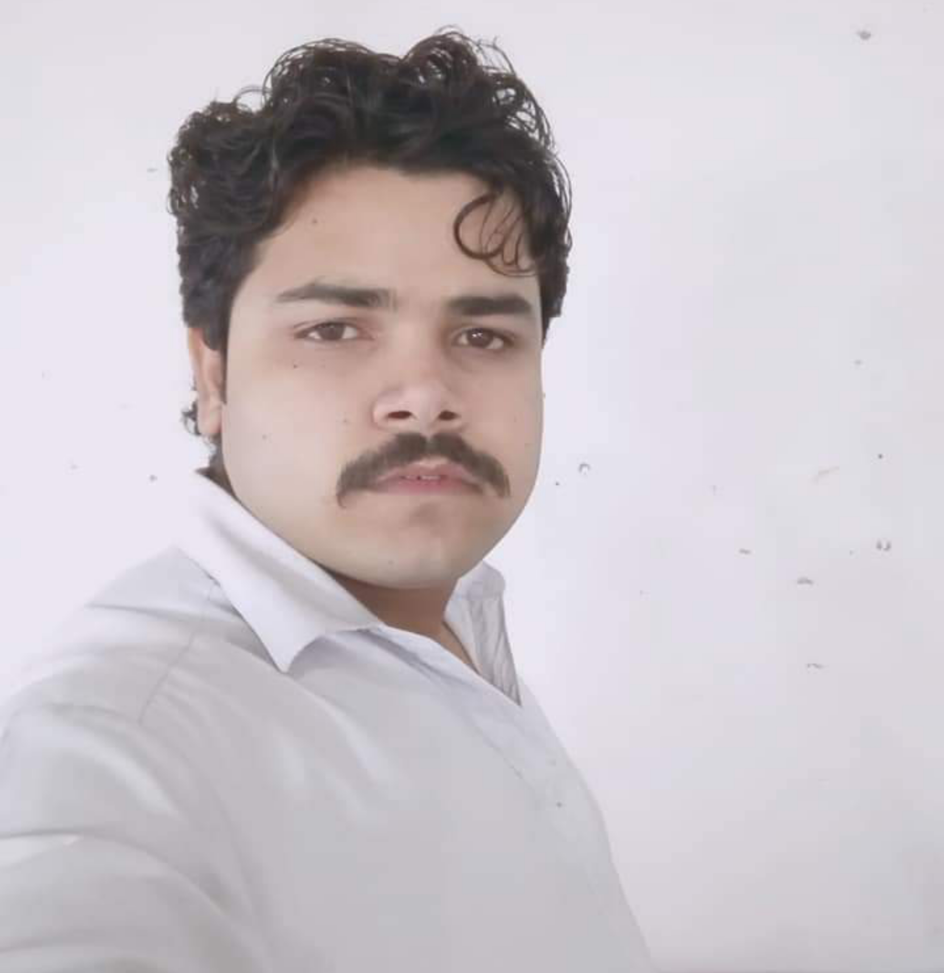 Profile photo for Mujahid Hussain