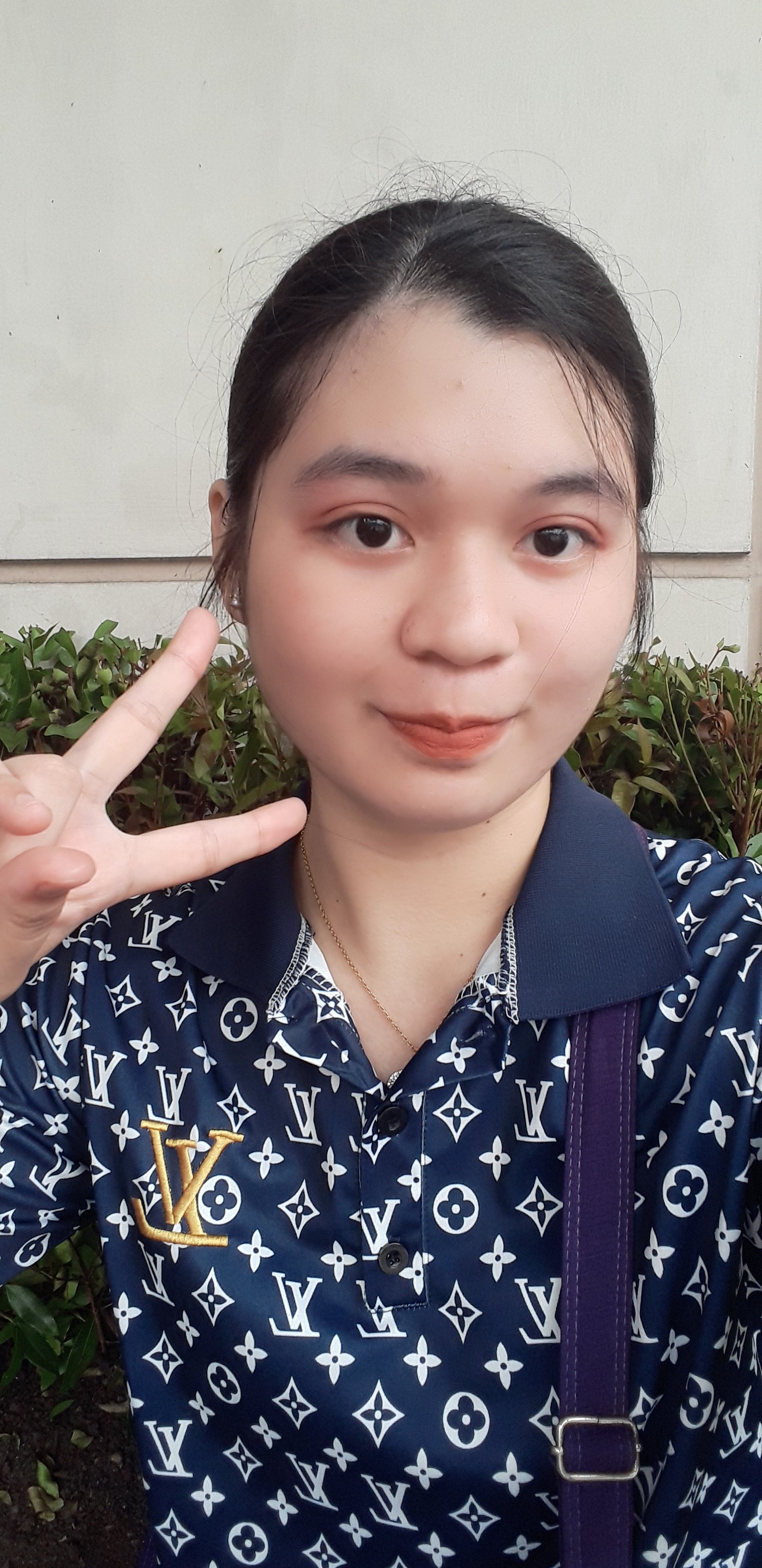 Profile photo for Hanie Andrea Guamos