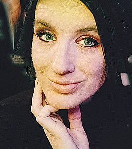 Profile photo for Molly O'Blivion