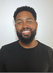 Profile photo for chay lee