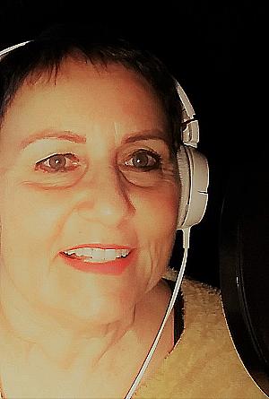 Profile photo for Lynette Mieglitz