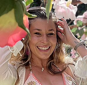 Profile photo for Alane Marie Ekonomou