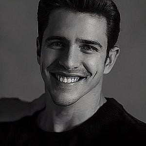 Profile photo for Víctor Gómez