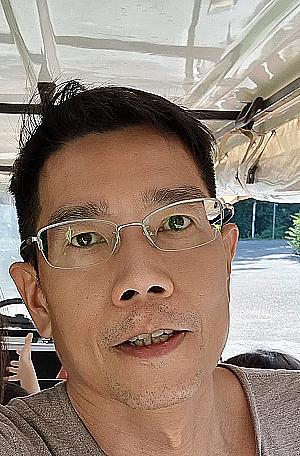 Profile photo for Piau Lee