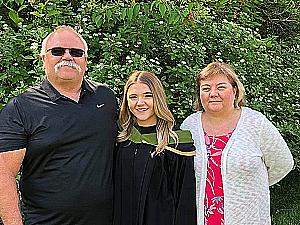 Profile photo for Shelly Bouvier