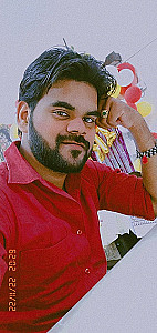 Profile photo for Avi Thakur