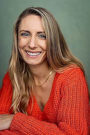 Profile photo for Phoebe Batteson-Brown