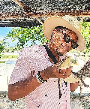 Profile photo for Daniel Bar