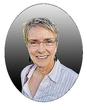 Profile photo for Carolyn Senter