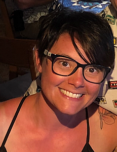 Profile photo for Elizabeth Teschler
