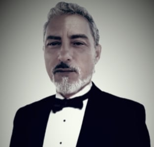 Profile photo for Felix Souza