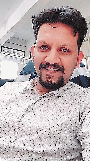 Profile photo for mayank joshi