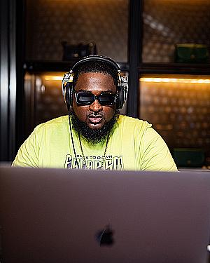 Profile photo for DJ ENERGY