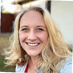 Profile photo for Colette Kent