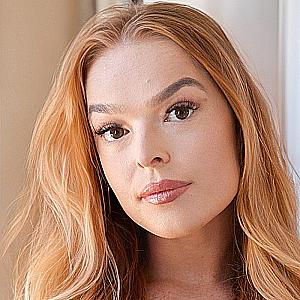 Profile photo for Lucy Dwyer