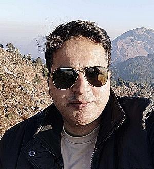 Profile photo for Naved Shahid