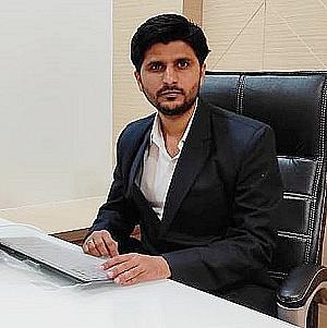 Profile photo for Amol Mujumale