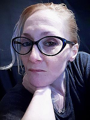 Profile photo for Alina Fellows