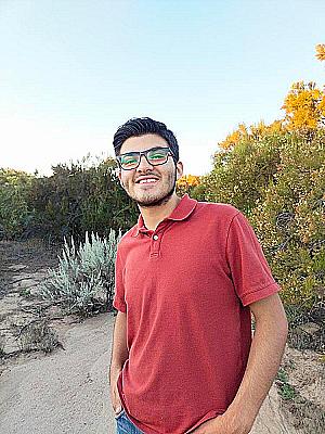 Profile photo for Jonathan Uziel Ibarra