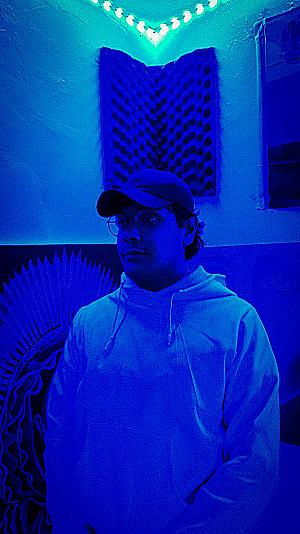 Profile photo for Holman Vera