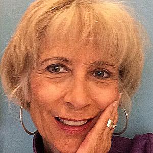 Profile photo for Jennie Donnelly