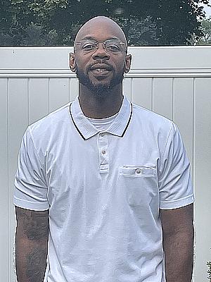 Profile photo for Toussaint Harvey