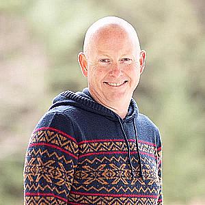 Profile photo for Lee Nunnenmacher