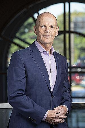 Profile photo for Julian Etches