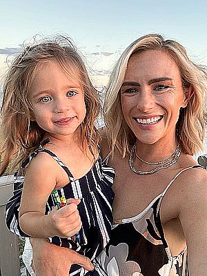 Profile photo for Amanda Pivovaroff