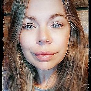 Profile photo for Anja Harder