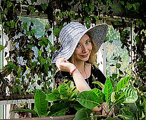 Profile photo for Sara Golay
